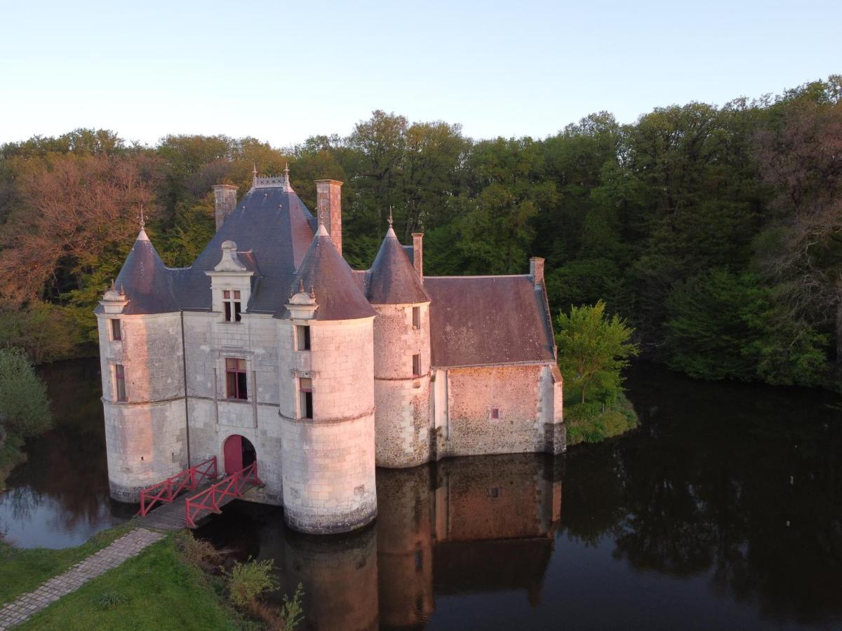 Le Chatelet Thilouze Eksteriør bilde